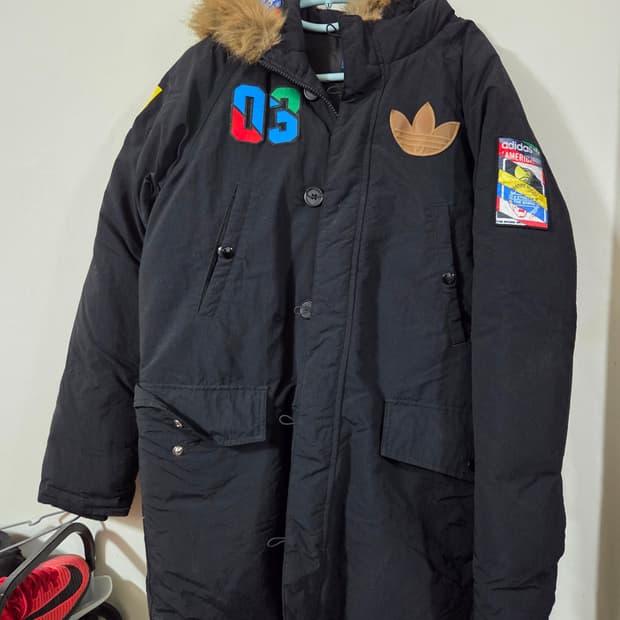 아디다스 패딩 100사이즈