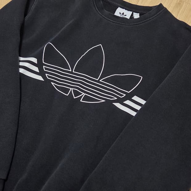 아디다스 트레포일 맨투맨