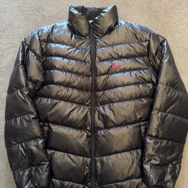 나이키 올드스쿨 구스 경량 패딩 처분 