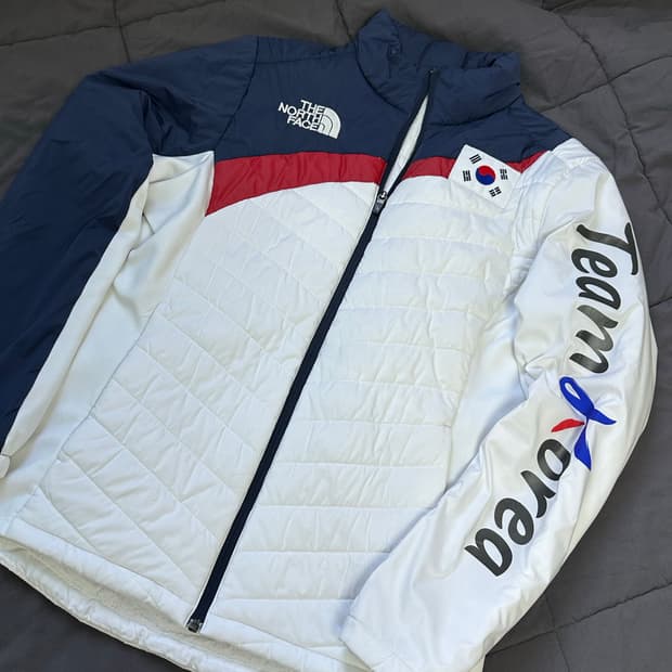 노스페이스 평창 동계 올림픽 국대 경량패딩 미디움