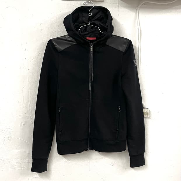 프라다 2009 레더 패널 후드 집업