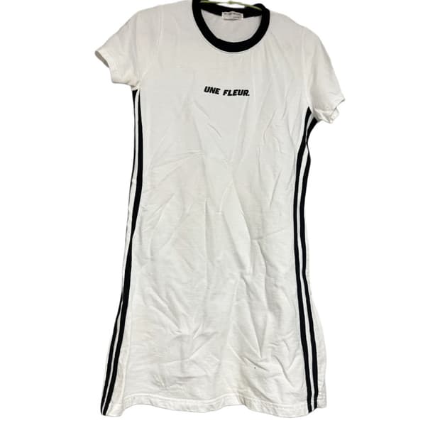 화이트 삼선 반팔 원피스