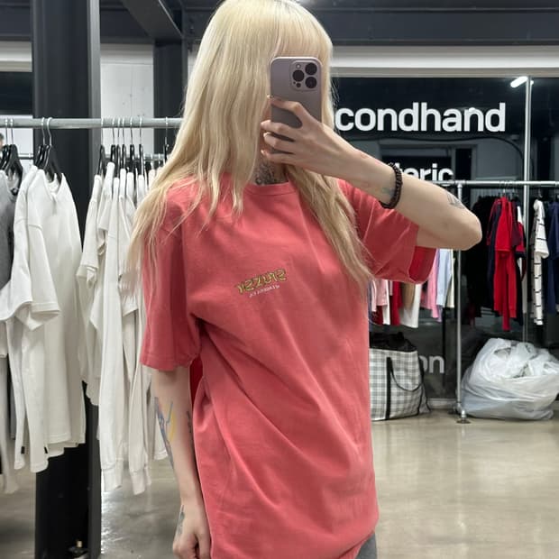 스투시 바나나 로고 핑크 반팔 티