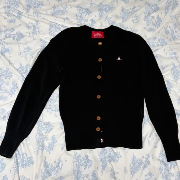 비비안웨스트우드 레드라벨 가디건