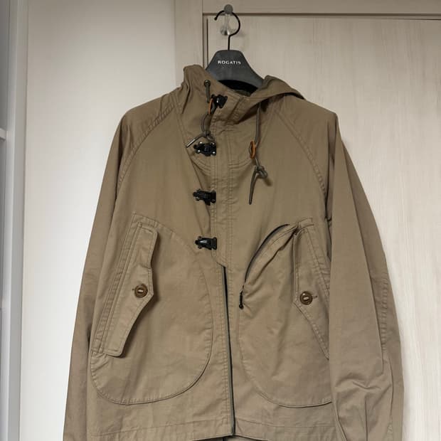 이스트로그 덱 자켓 샌드 베이지 L