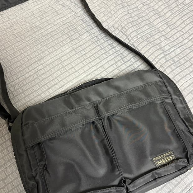 PORTER TANKER SHOULDER BAG (S) 포터 탱커 숄더백