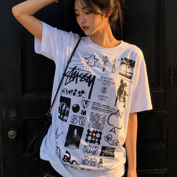STÜSSY 스투시 사라 티셔츠