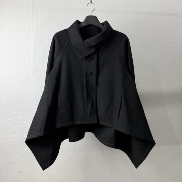 Hiroko Dessiner 코트