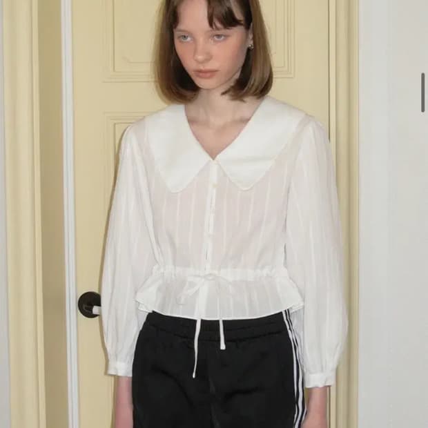 썸웨어버터 Lily lace blouse 릴리 레이스 블라우스