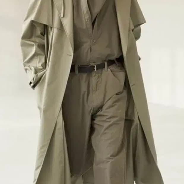 르메르 펠리칸 그레이 셔츠 m 팝니다