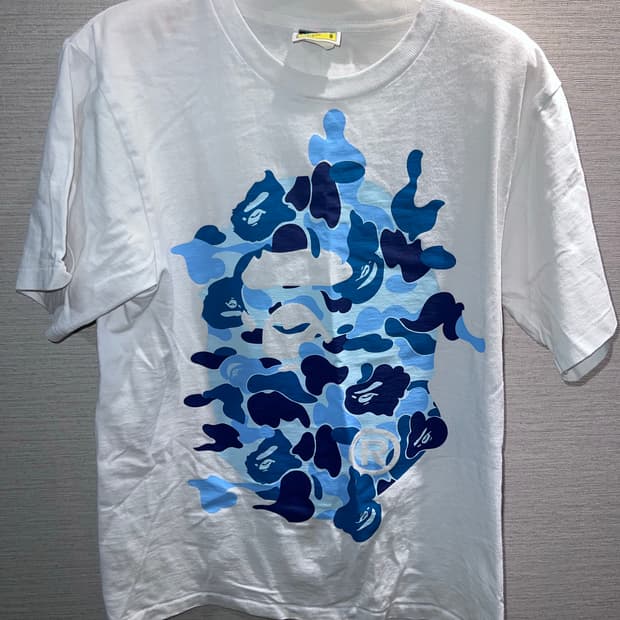 베이프 블루 로고 반팔티