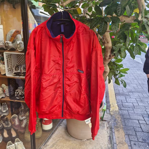 Z-143 파타고니아의 쉘드 봄버 자켓 