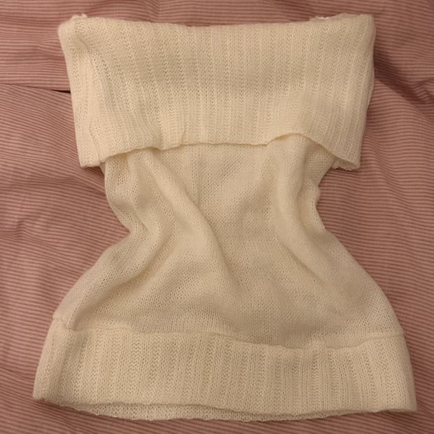 터틀넥 슬리브리스