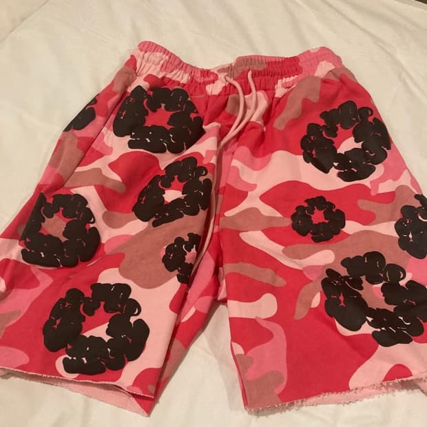 데님티어스 카모 핑크 반바지