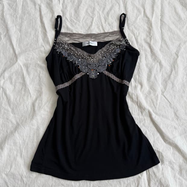 오리엔탈 y2k 고딕 공겜여주 슬리브리스