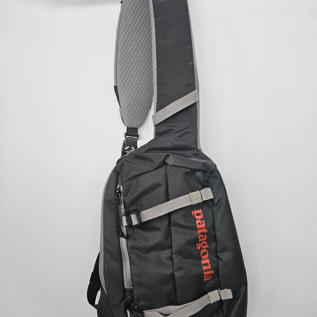 파타고니아 아톰 8L 슬링백