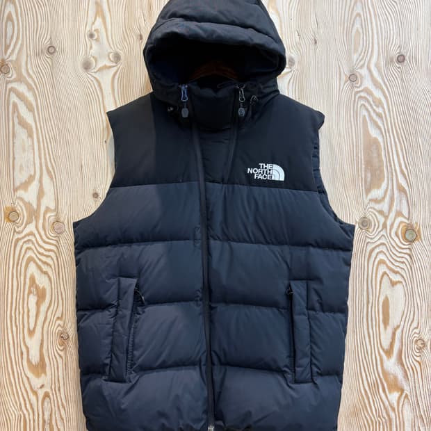 노스페이스 후드 패딩 베스트