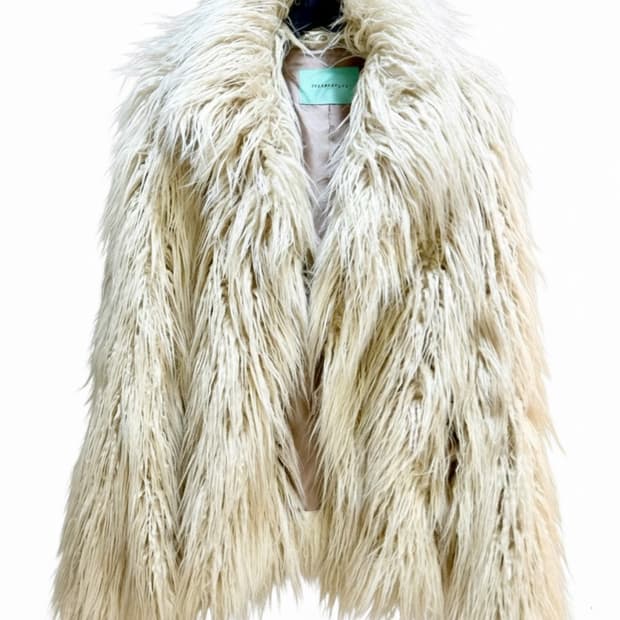 인스턴트펑크 에코 퍼 자켓