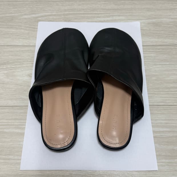 가죽 뮬 샌들 235