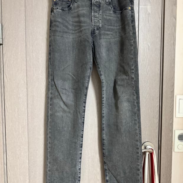 32/32]리바이스 501 흑청 데님 팬츠