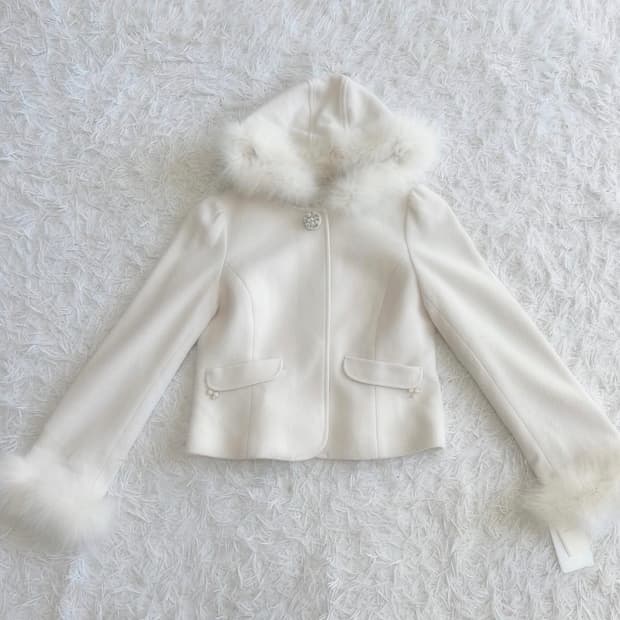 히메갸루 숏코트 아이보리