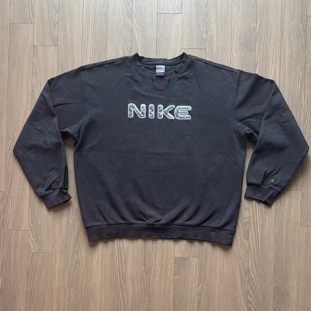 2000s 나이키 실버택 빈티지 스웻셔츠