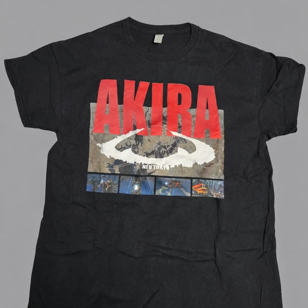 아키라 티셔츠