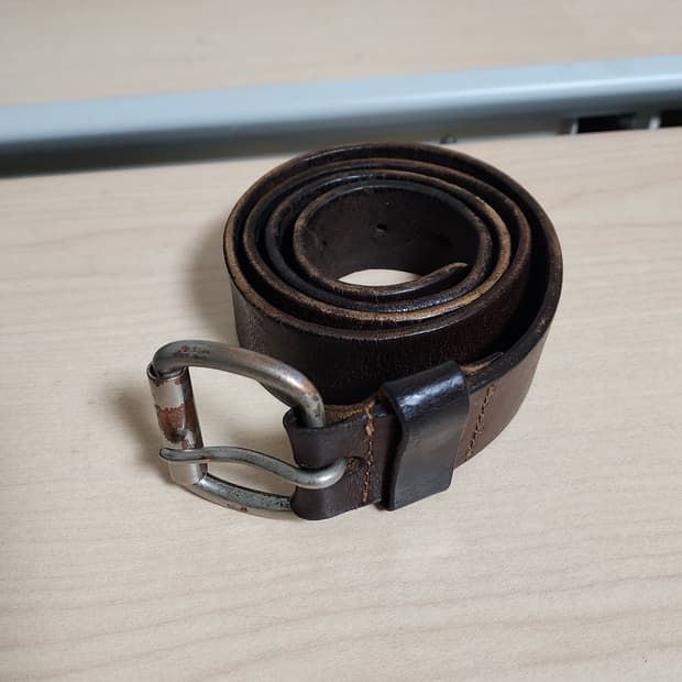 빈티지 브라운 통가죽 벨트