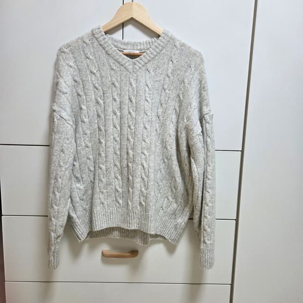 (실착1회) 브이넥니트티 라이트그레이