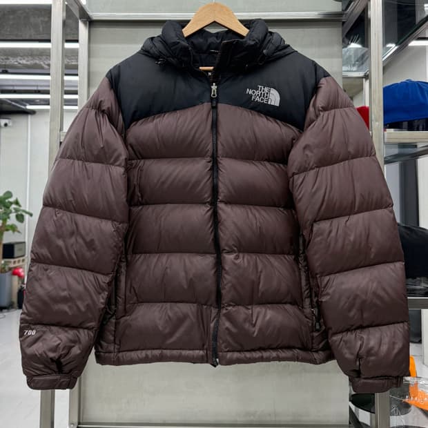 노스페이스 700 초코브라운 눕시 구스다운 점퍼