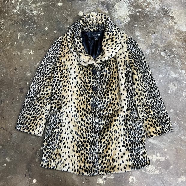 S) 포에버21 레오파드 퍼 코트