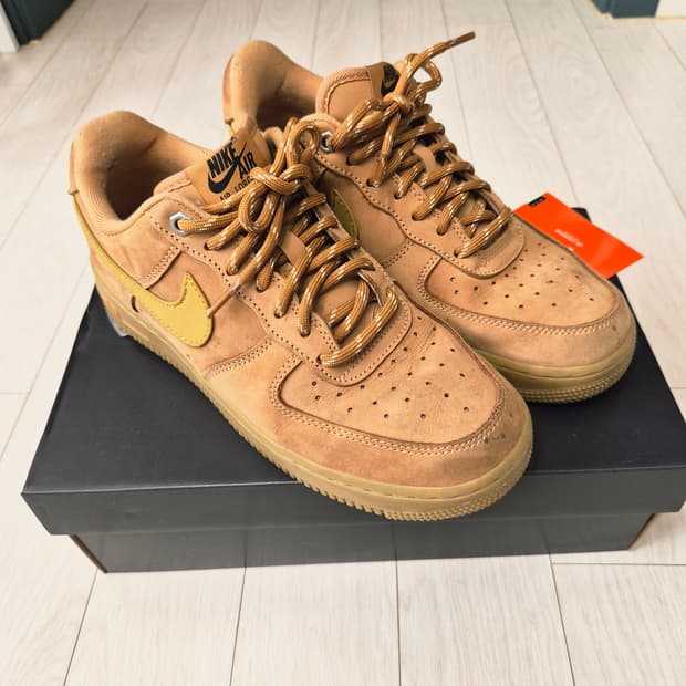 나이키 된장 포스 255사이즈 나코탭