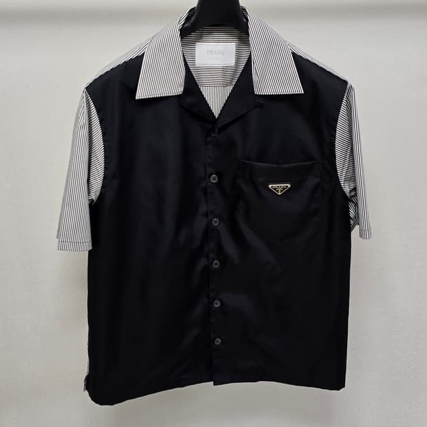 프라다 리나일론 스트라이프 반팔 셔츠 s사이즈 95 100 판매