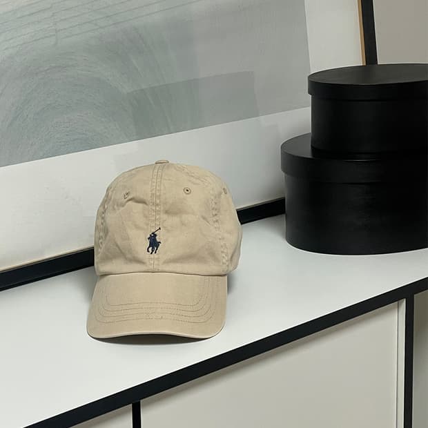 폴로 베이지 볼캡