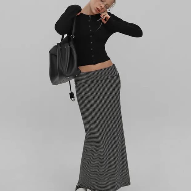 블랙업 폴딩 롱스커트