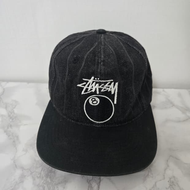 스투시 8볼 스냅백