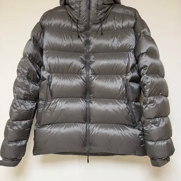 케일 다운자켓 패딩 m사이즈