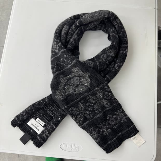 톰브라운 머플러