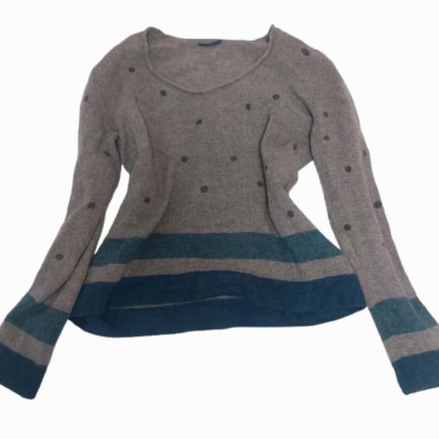 모리걸 너드 땡땡이 니트 롱슬리브