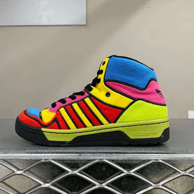 아디다스 X 제레미스캇 Js 윙 255