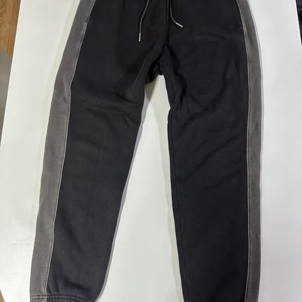 아베크롬비 & 피치 조거 팬츠 / 새상품급 / 사이즈 S (Relaxed