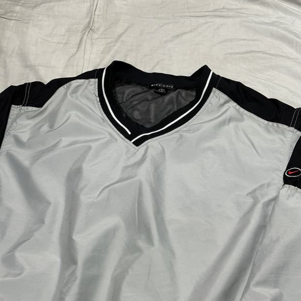 S 90’s 나이키 골프 올드스쿨 V넥 웜업