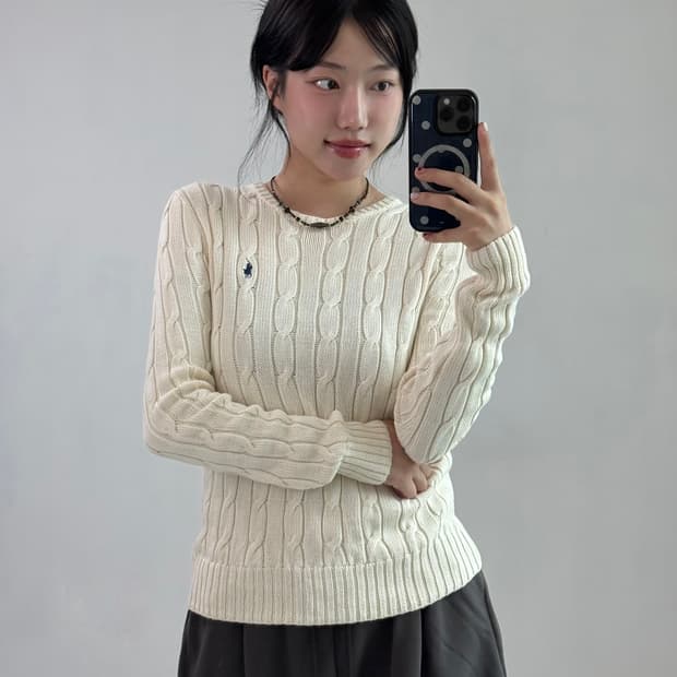 폴로 아이보리 니트
