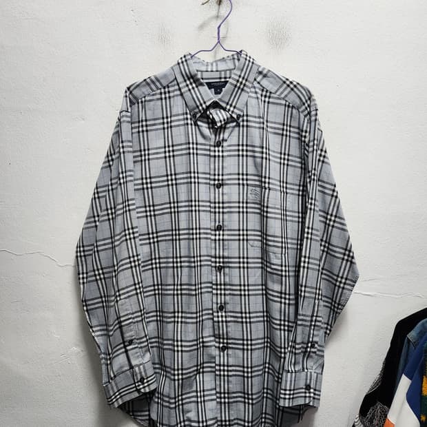 버버리 노바체크 긴팔셔츠 