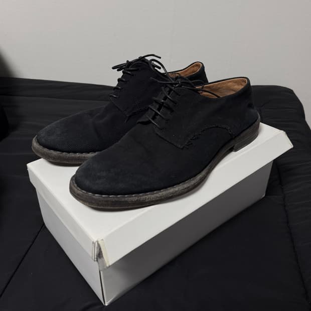 마르지엘라 러프아웃 캔버스 누벅 더비슈즈