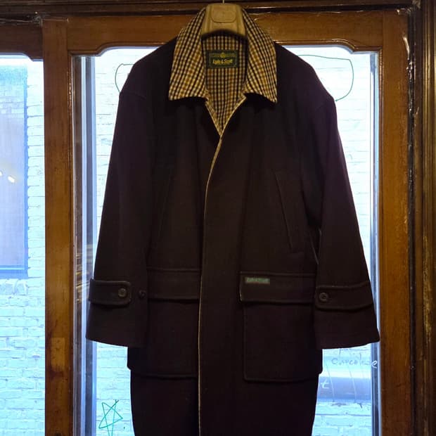 라일앤스콧 스코틀랜드 메이드 코트