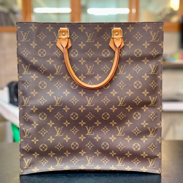 루이비통 모노그램 삭플라 GM 중고품