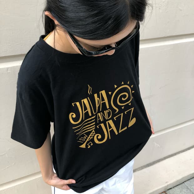 vintage graphic tee