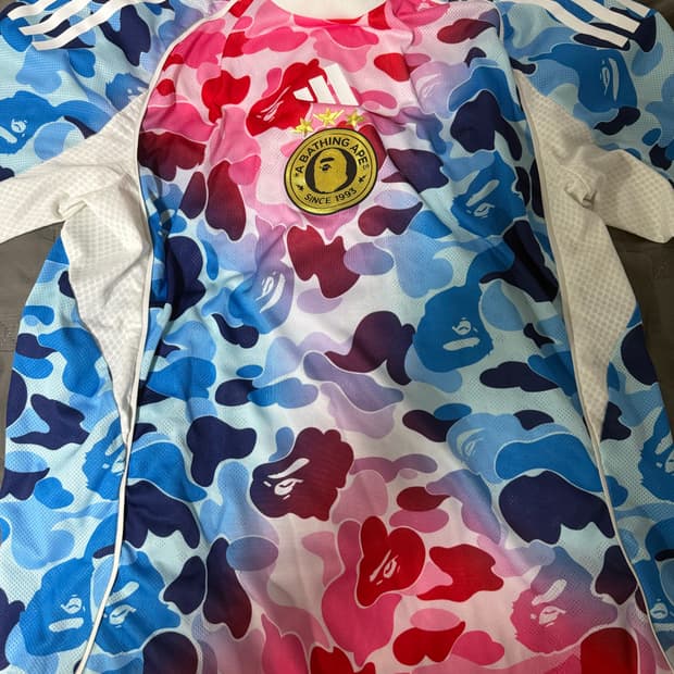 베이프 x 아디다스 콜라보 져지