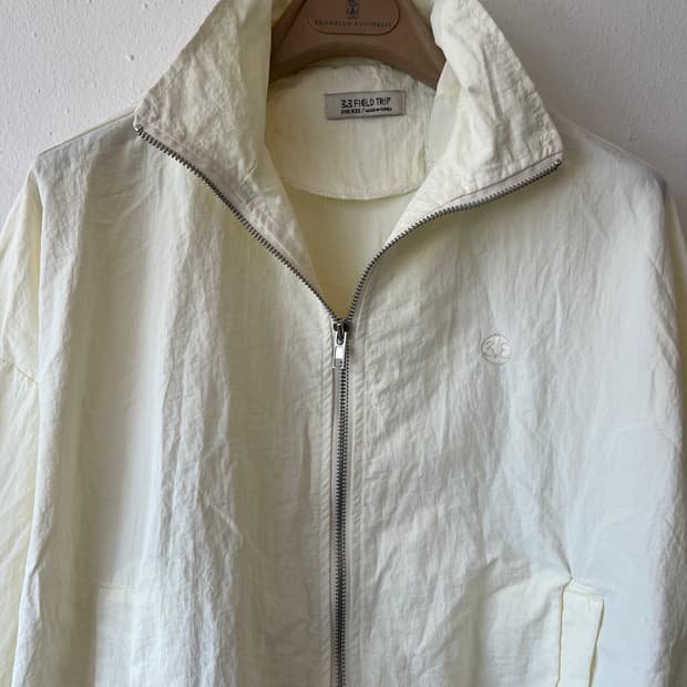 3.3필드트립 여성 크림아이보리 바람막이점퍼 셔링크롭자켓
